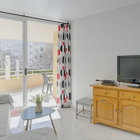 Apolo Vii-2 By Interhome