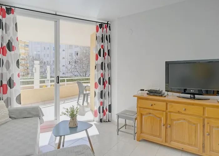 Apolo Vii-2 By Interhome